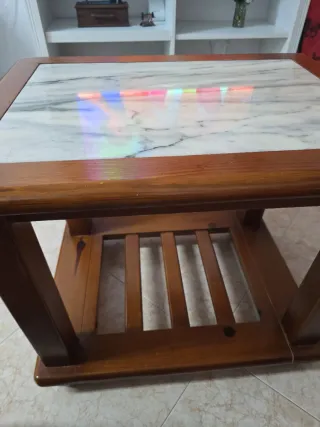Mesa auxiliar madera y mármol