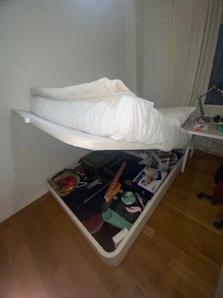 Canapé KVITSOY 135x190cm + Colchón