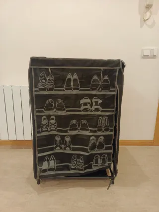 Zapatero organizador de tela y metal