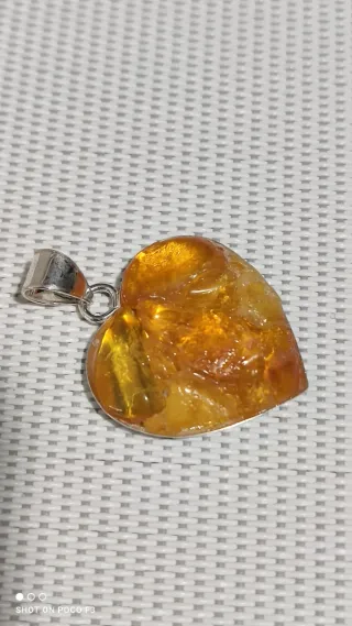 Colgante Corazón Ámbar Báltico Plata 925.