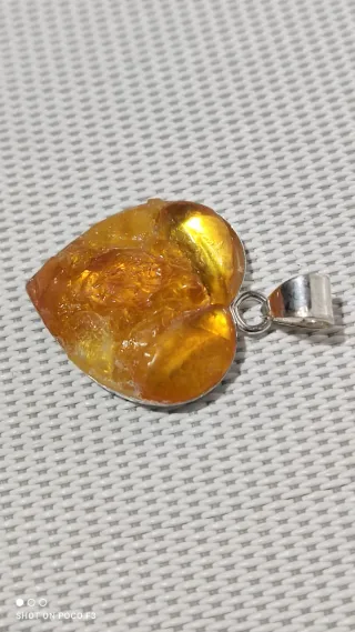 Colgante Corazón Ámbar Báltico Plata 925.