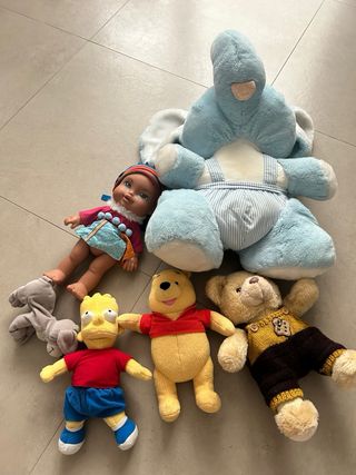 Lote Peluches Muñecos y Mochilas
