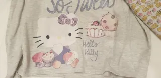 Pijama Hello Kitty gris y rosa