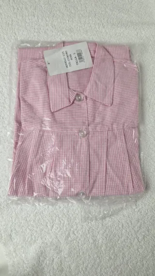 Bata Guardería Cuadros Azul Talla 7 y rosa