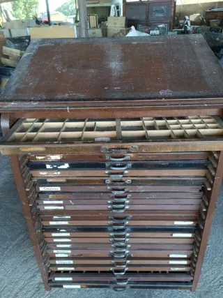 Mueble Chibalete Madera Marrón