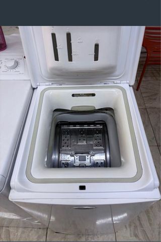 Lavadora Whirlpool 5.5kg 85x40cm