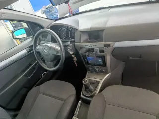 Opel Astra 2006
