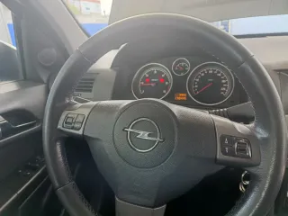 Opel Astra 2006