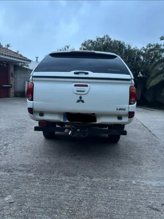 Mitsubishi L 200 2014