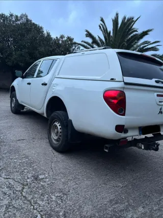 Mitsubishi L 200 2014