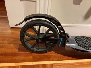 Patinete Oxelo Town 7XL Negro Gris. Rueda grande