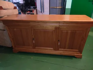 Mesa comedor madera con sillas, aparador,mesa baja
