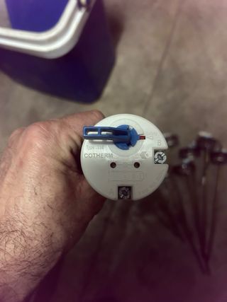 Termostato de seguridad para termos