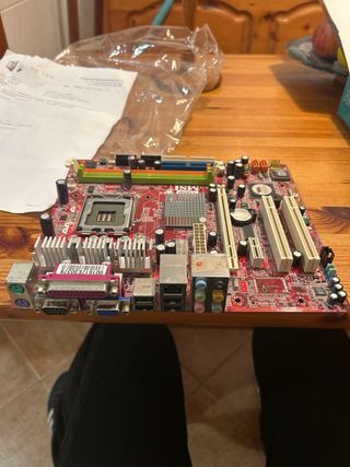 Placa Base Asrock CONROE1333-D667