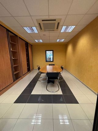 Nave industrial en alquiler en Zona rural suroeste en Vitoria-Gasteiz