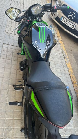 Kawasaki Z650 Edición Limitada 50 Aniversario