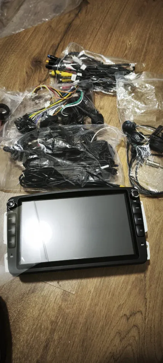 Pantalla Android Mercedes W209 8GB + Cámaras 360