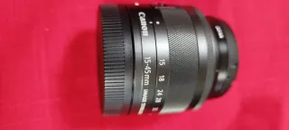 Cámara Canon EOS M50 + Accesorios