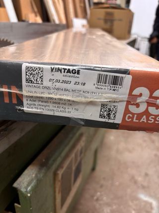 Parquet laminado roble clip collection