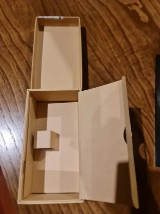 Caja Samsung Galaxy S4 vacía