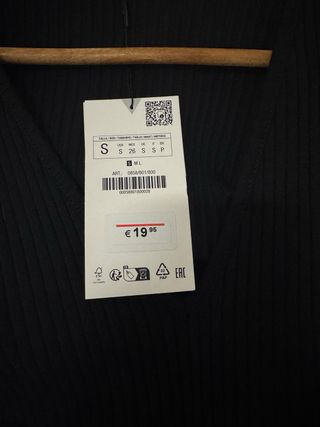 Vestido largo negro Zara