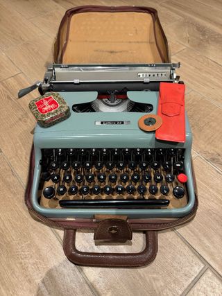 Olivetti Lettera 22 prima serie completa
