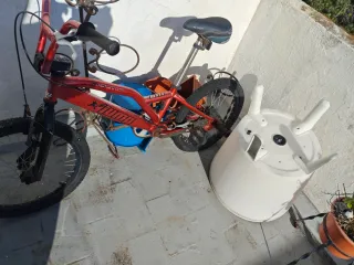 Bicicleta BMX Monty Roja