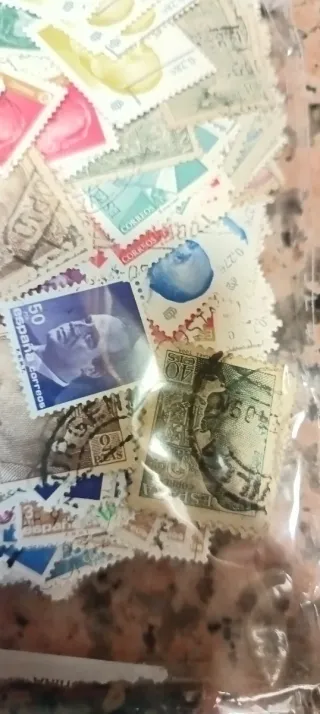 600 sellos España: Franco y Rey