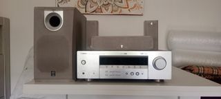 Home Cinema Yamaha RX-V357