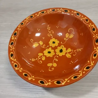 Frutero de terracota decorado