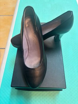 Zapatos de salón Modaella piel negros