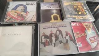 CDs Varios: Pavarotti, Vivaldi, Il Divo