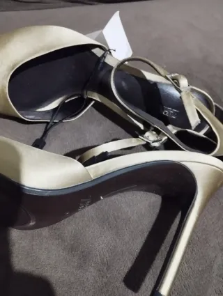 Zapatos Zara satinado Tacon Correa