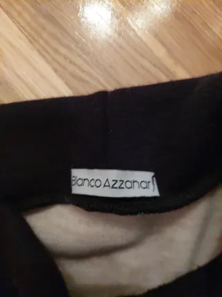 Vestido color block cuello alto