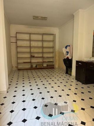 Local comercial en venta en Arroyo de la Miel en Benalmádena