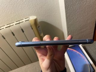iPhone XR Azul