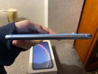 iPhone XR Azul