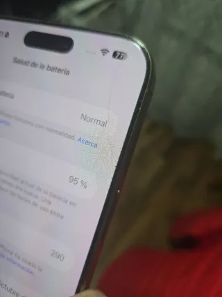 iPhone 16 Pro Max dorado+ Accesorios. 256gb