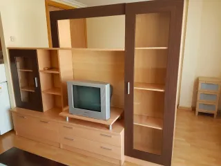 Estupendo ático / estudio, con dormitorio separado