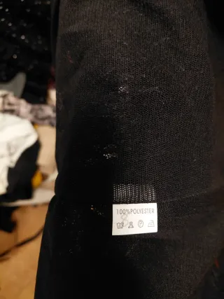 Abito con strass e bretelle