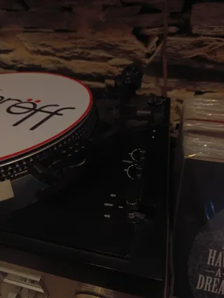 Giradischi Technics SL-2000