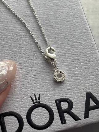 Collar Pandora Logo y Circonitas