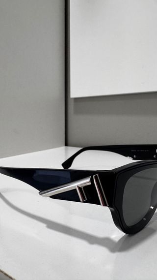 Occhiali da sole Fendi neri