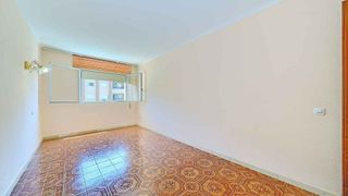 Piso en venta en Playa de la Fontanilla en Marbella