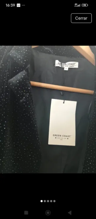 Chaqueta elegante negra con brillos