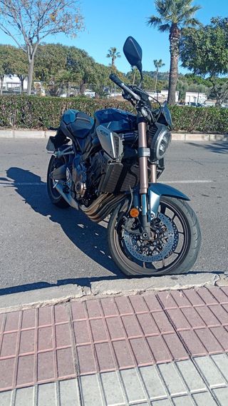 Honda CB 650 R 2021 Naked Azul