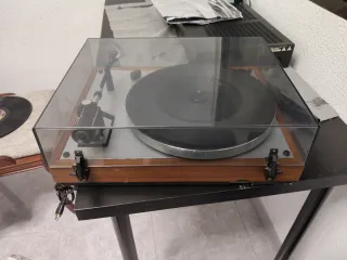 Tocadiscos Thorens TD 146