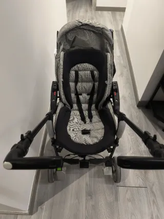 Silla de paseo Chicco Living ligera