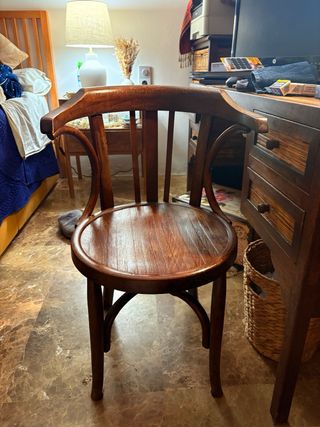 Silla Thonet de madera