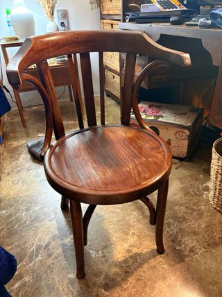 Silla Thonet de madera